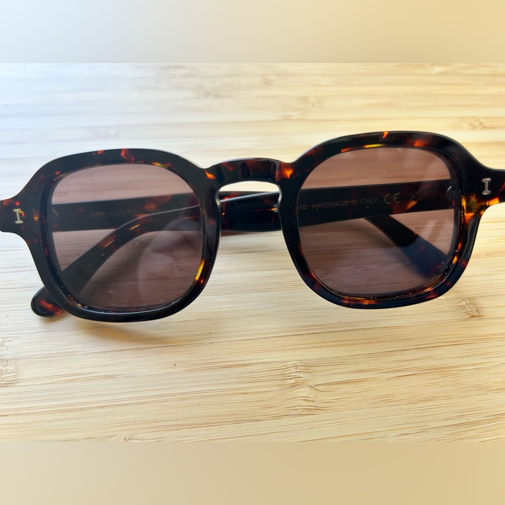 Illesteva Washington Tortoiseshell Square Sunglasses
